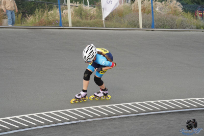 Help Fayenna naar de top!